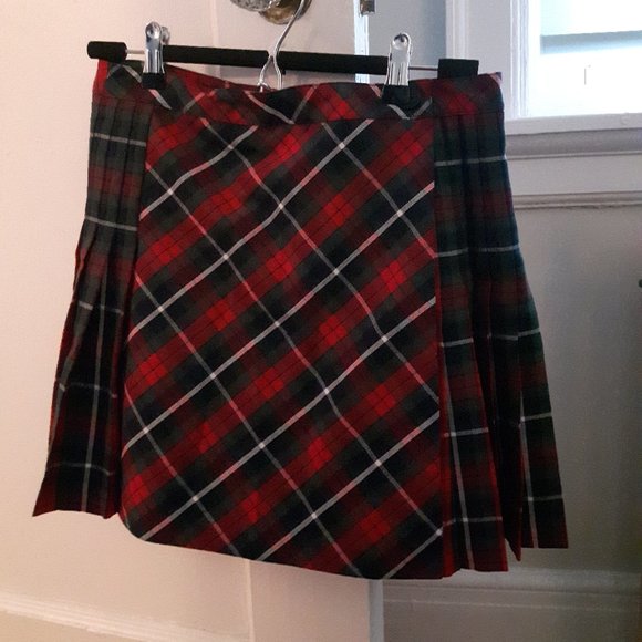 New Wrap around waist red plaid pleated skirt - Picture 4 of 4